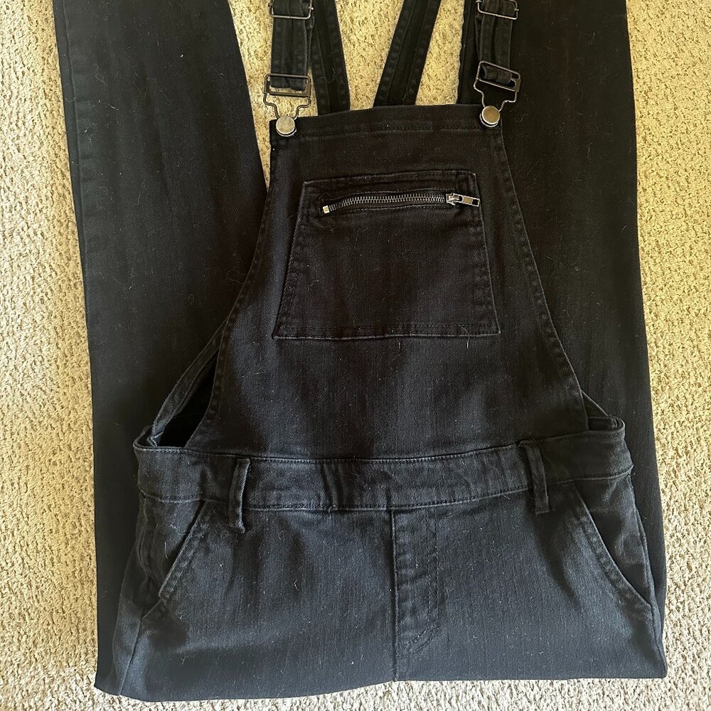 Forever 21 Black Overalls Size 26